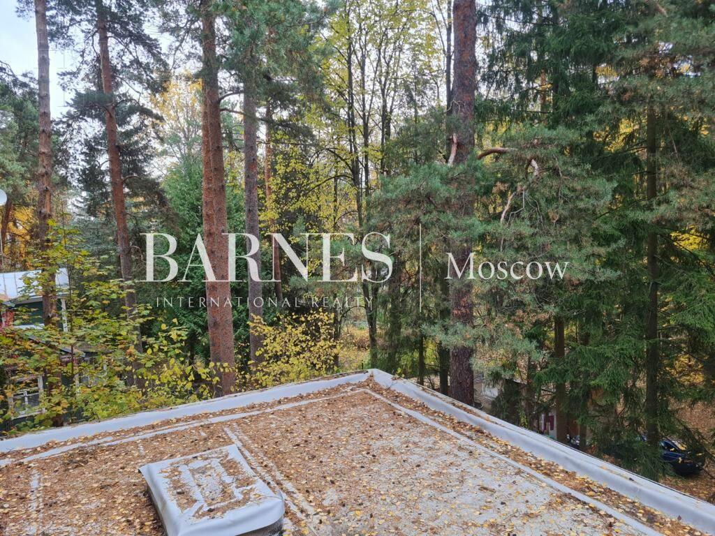 2-этажный коттедж 700 м² без отделки