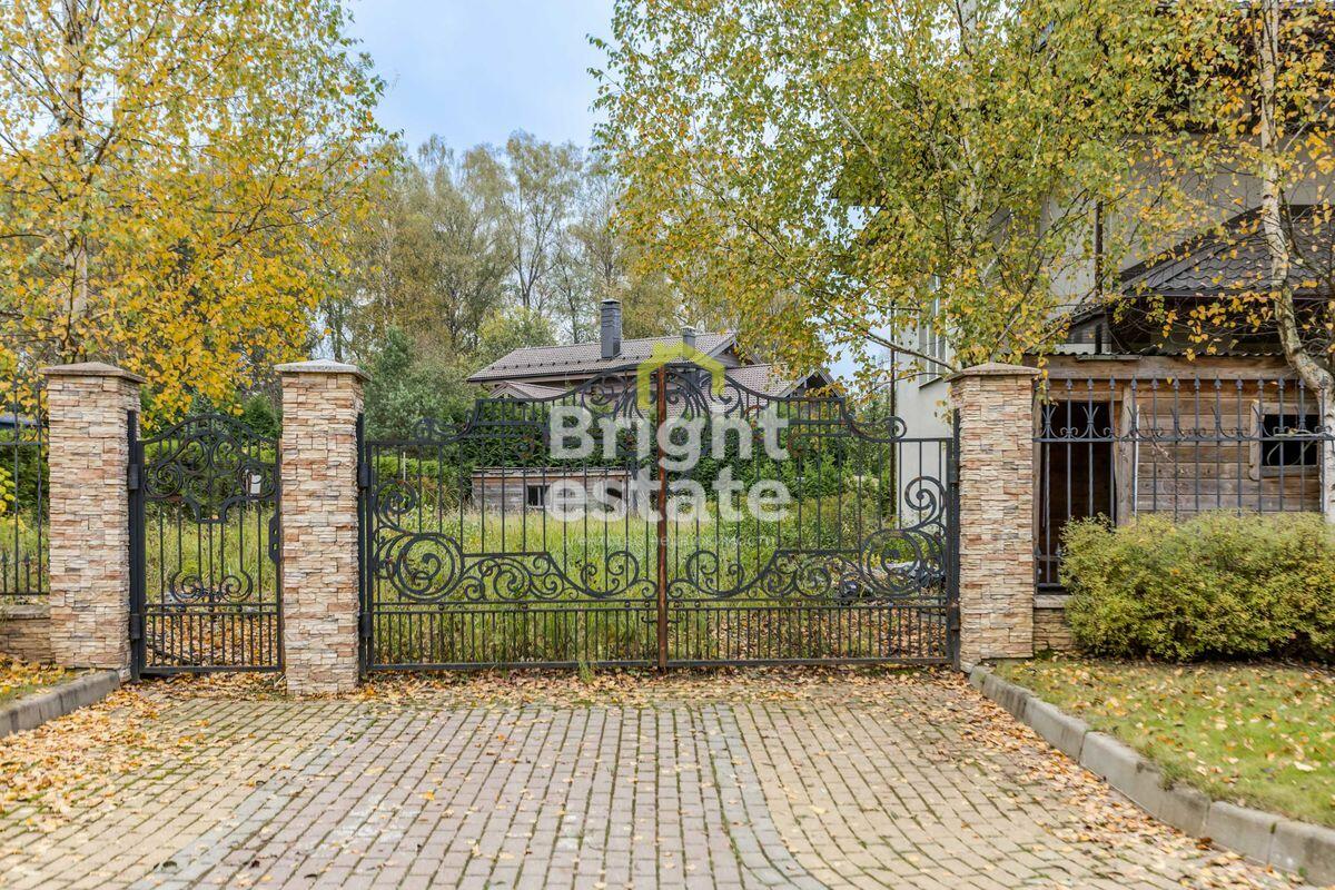 2-этажный коттедж 270 м² без отделки