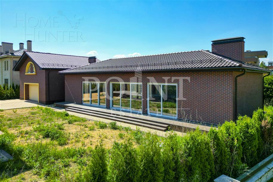 2-этажный коттедж 900 м² с отделкой