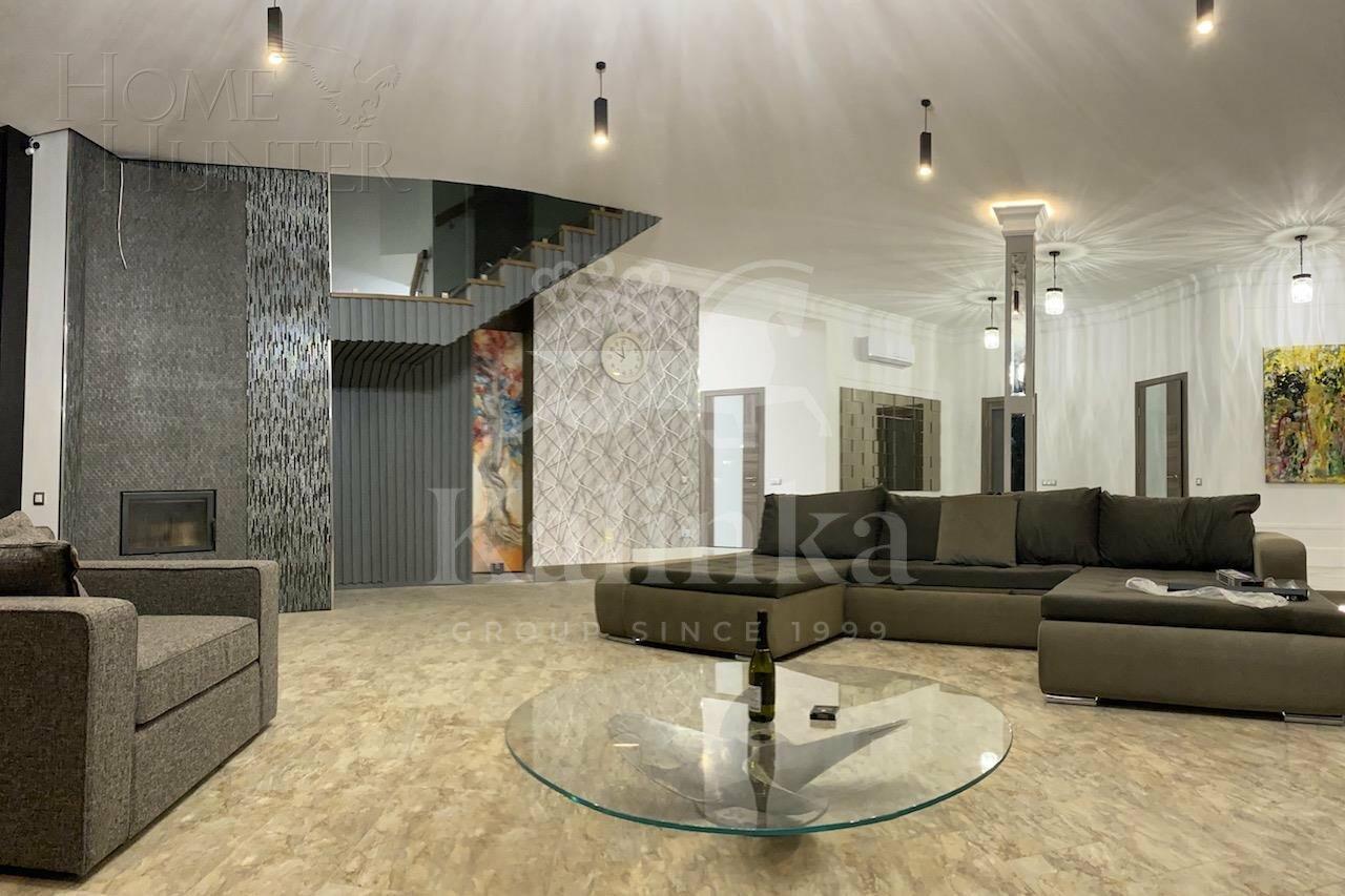 2-этажный коттедж 672 м² с отделкой