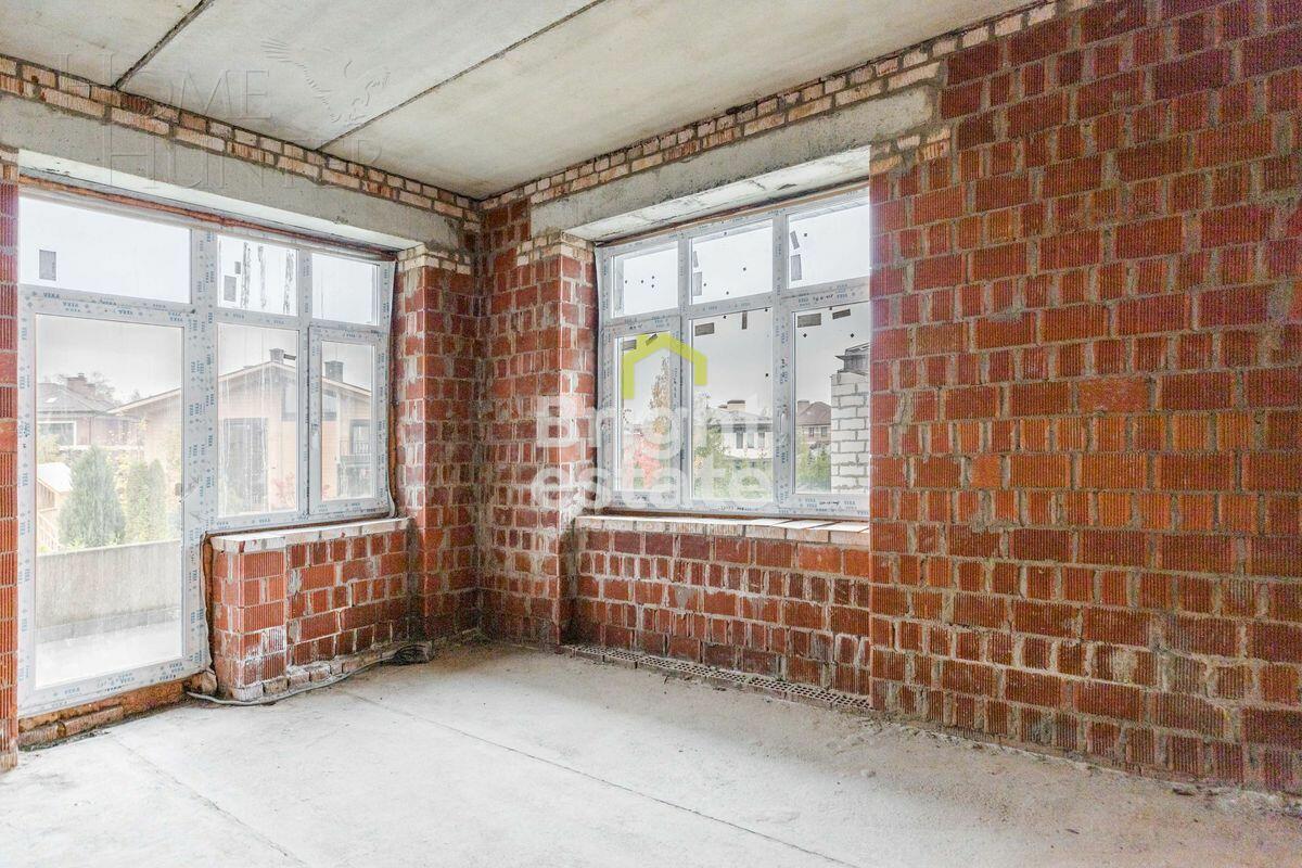 2-этажный коттедж 270 м² без отделки