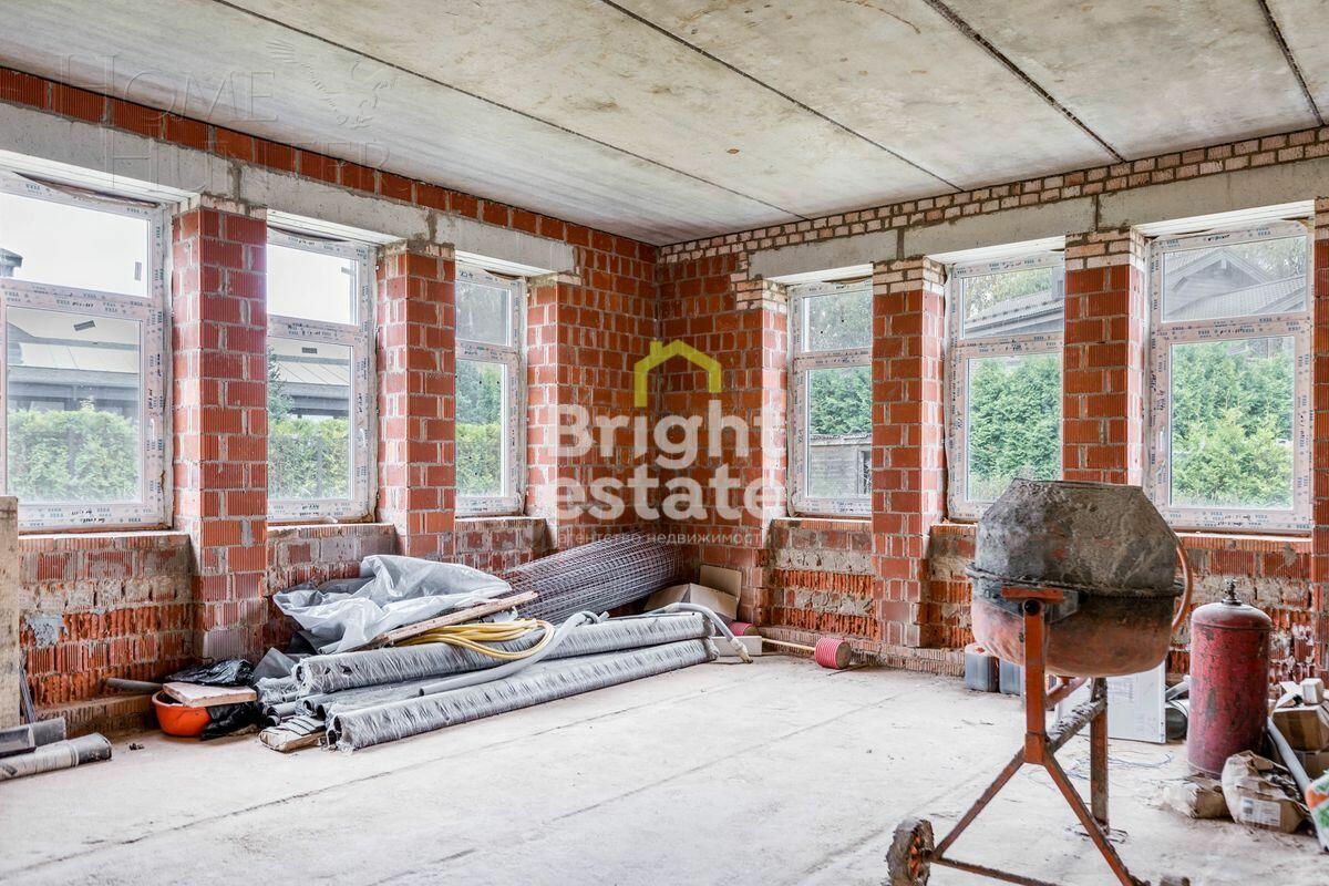 2-этажный коттедж 270 м² без отделки