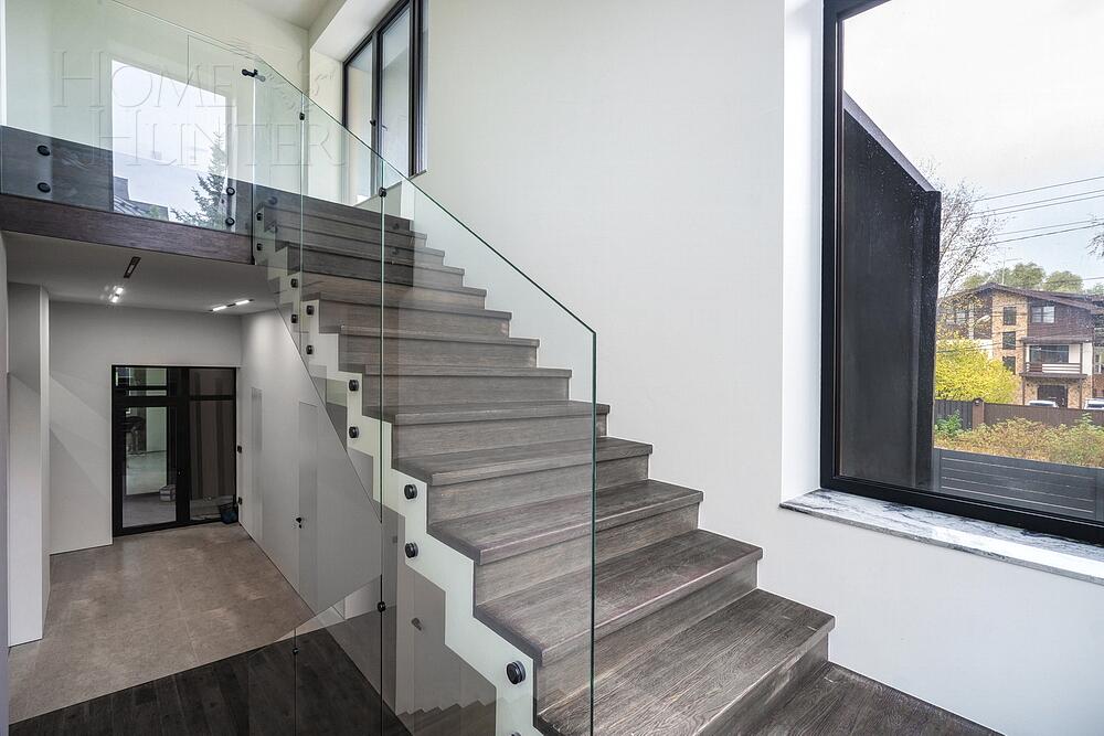 2-этажный коттедж 500 м² с отделкой