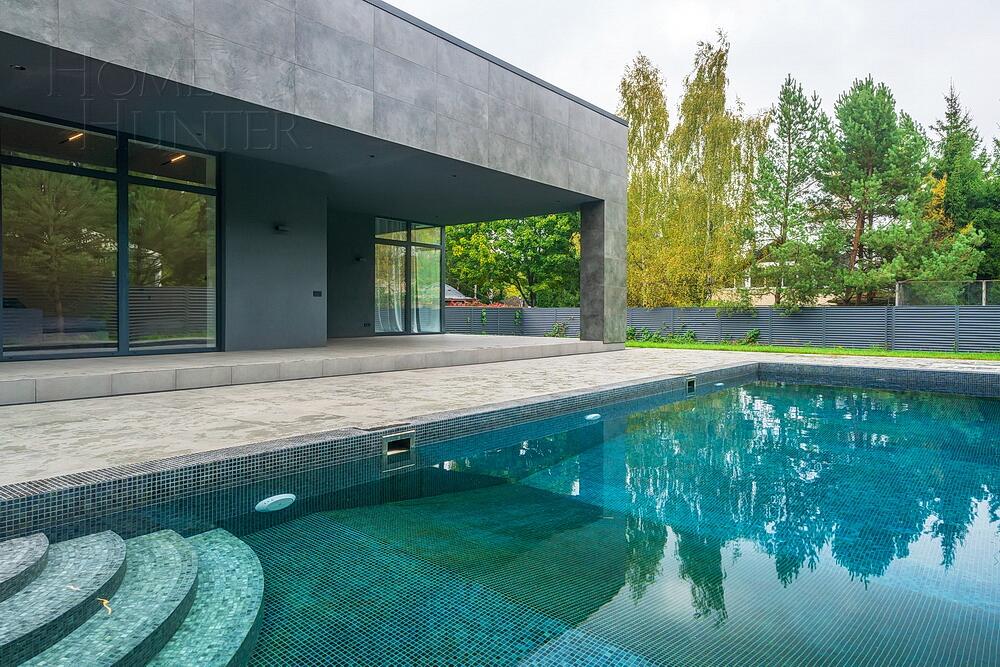 2-этажный коттедж 500 м² с отделкой