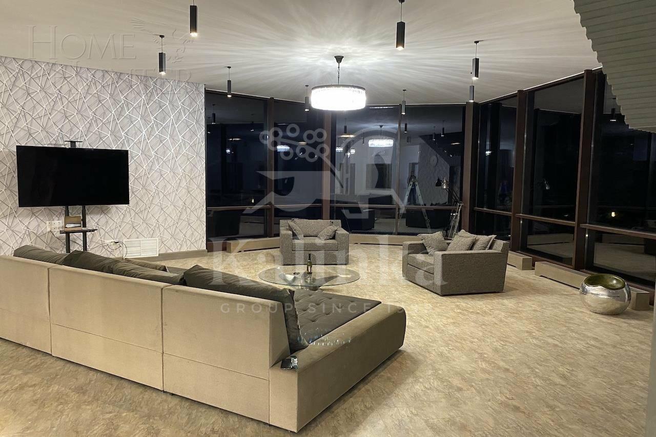 2-этажный коттедж 672 м² с отделкой