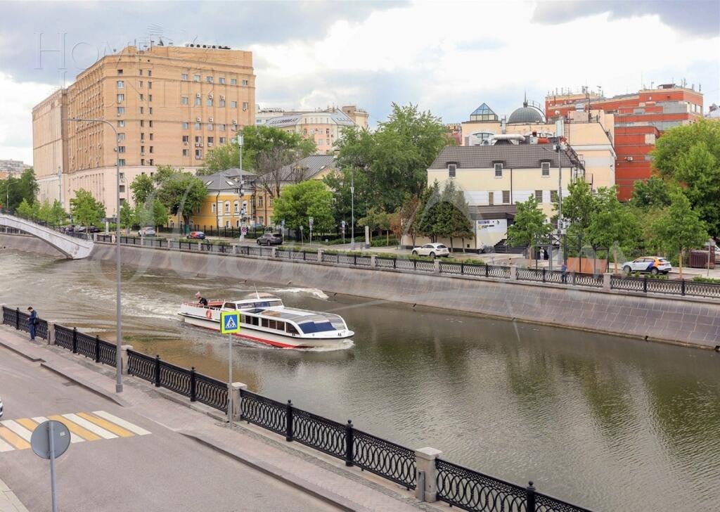 3-КОМН. АПАРТАМЕНТЫ БЕЗ ОТДЕЛКИ 125.5 М² НА 3 ЭТАЖЕ