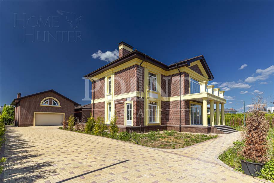 2-этажный коттедж 900 м² с отделкой