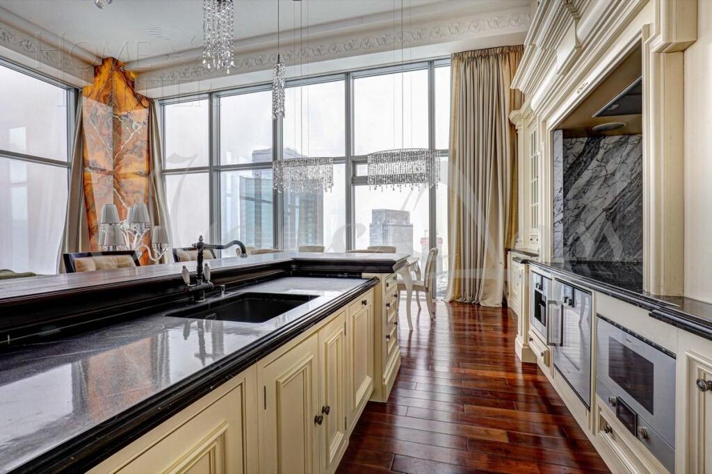 2-УРОВНЕВЫЕ АПАРТАМЕНТЫ С ОТДЕЛКОЙ 253 М² НА 68 ЭТАЖЕ