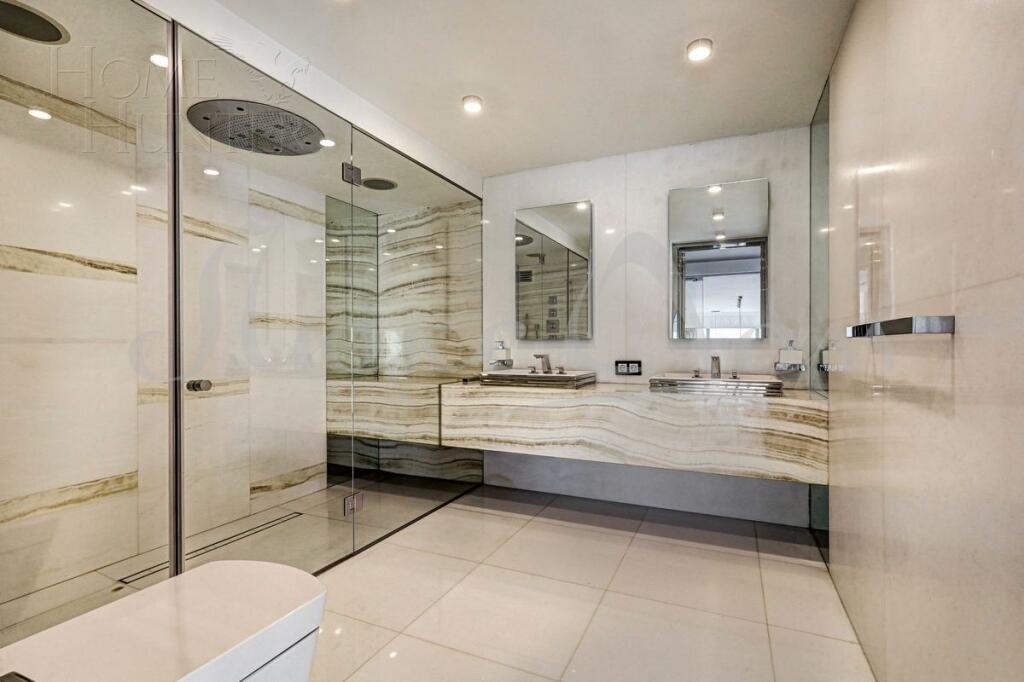 2-УРОВНЕВЫЕ АПАРТАМЕНТЫ С ОТДЕЛКОЙ 253 М² НА 68 ЭТАЖЕ