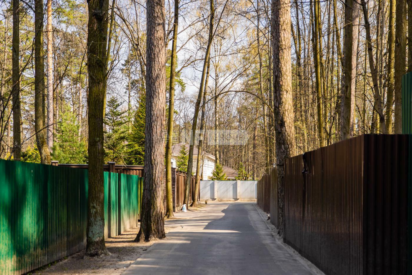 Участок 25.93 сот. в охраняемом поселке