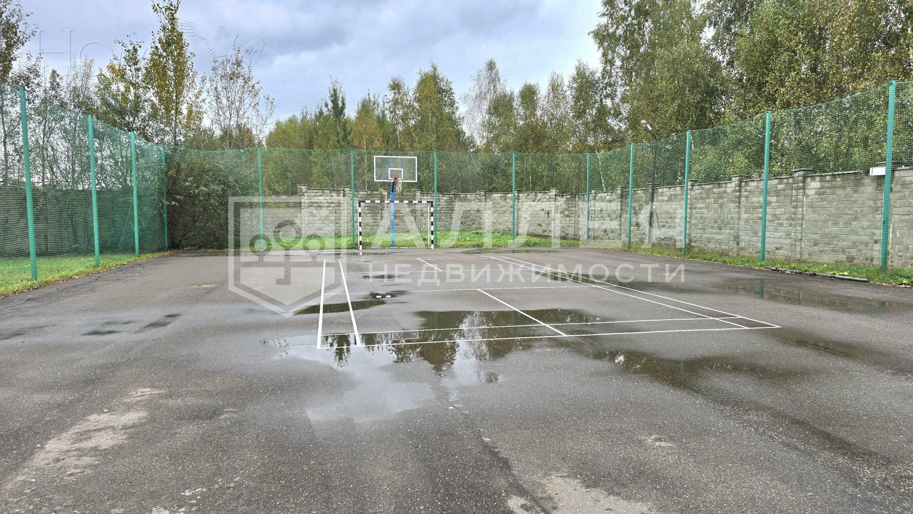 2-этажный коттедж 240 м² без отделки