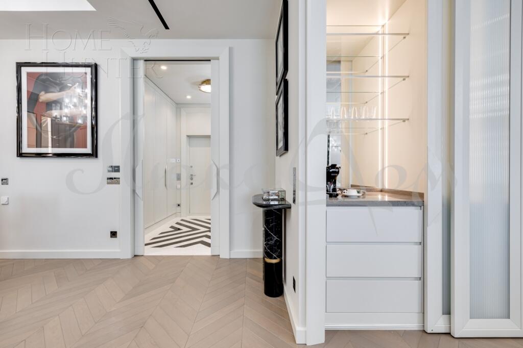 3-КОМН. АПАРТАМЕНТЫ С ОТДЕЛКОЙ 150 М² НА 2 ЭТАЖЕ