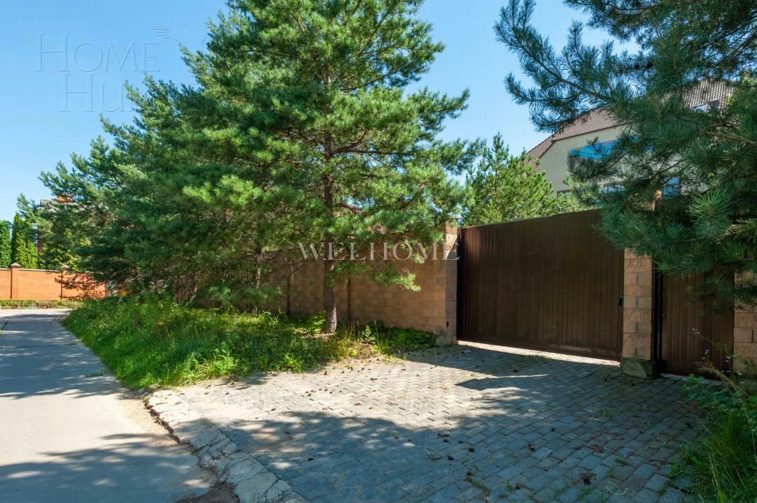 2-этажный коттедж 1 200 м² с отделкой