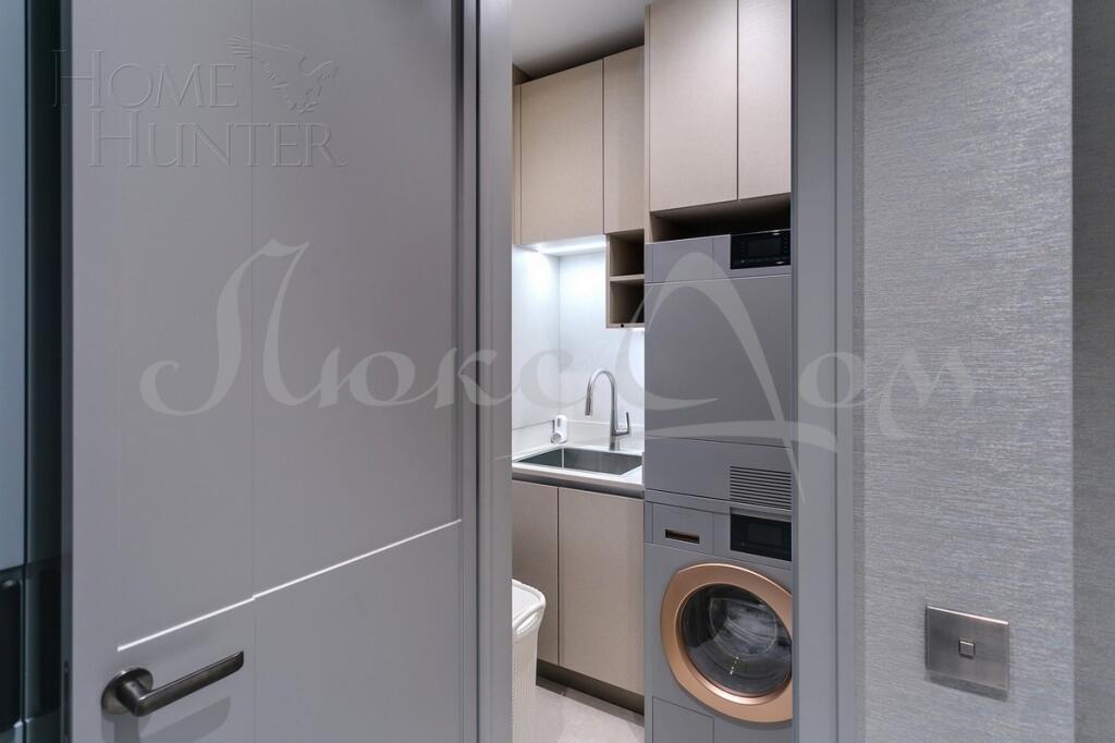 3-УРОВНЕВАЯ КВАРТИРА БЕЗ ОТДЕЛКИ 237.7 М² НА 1 ЭТАЖЕ