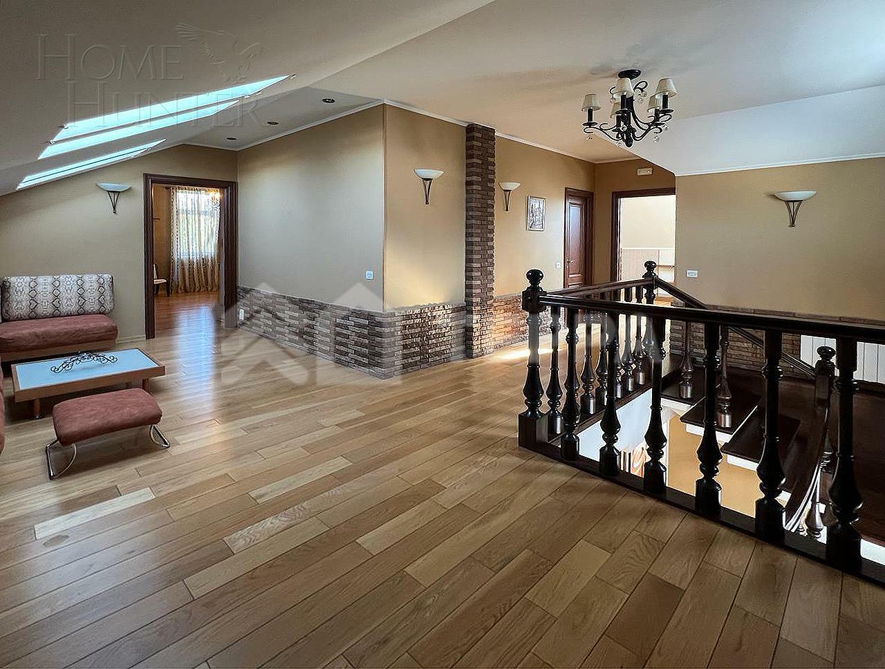 2-этажный коттедж 1 200 м² с отделкой