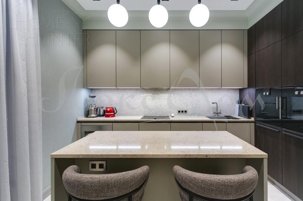 3-УРОВНЕВАЯ КВАРТИРА БЕЗ ОТДЕЛКИ 237.7 М² НА 1 ЭТАЖЕ