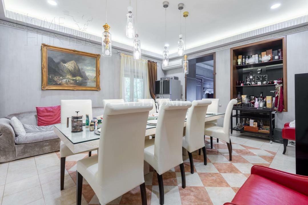 2-этажный коттедж 1 140 м² с отделкой