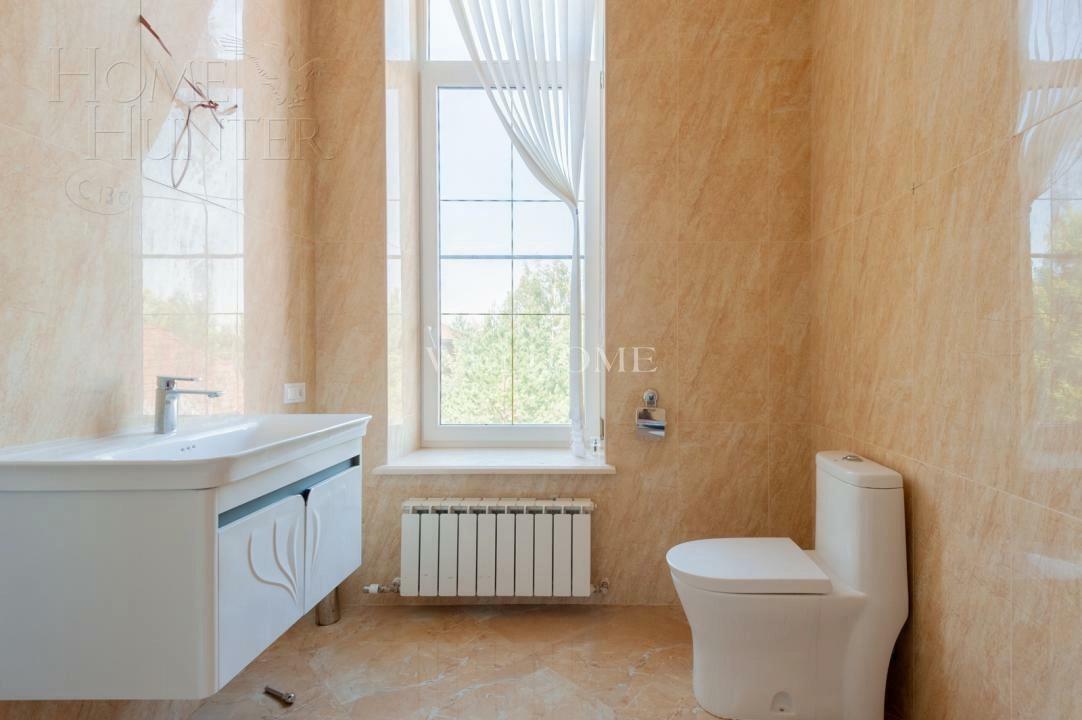 2-этажный коттедж 1 200 м² с отделкой