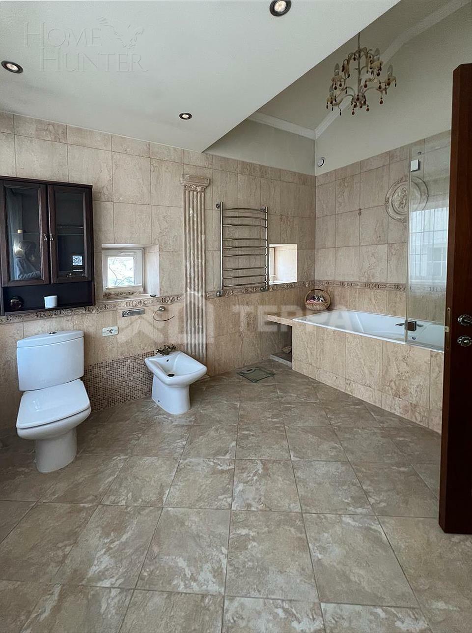 2-этажный коттедж 1 200 м² с отделкой