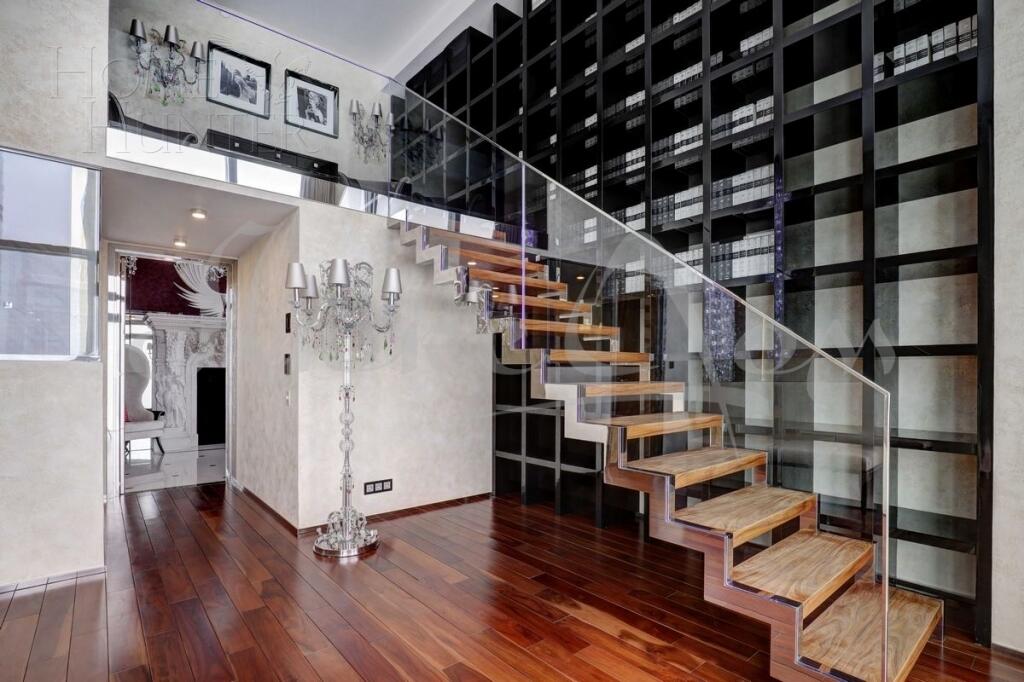 2-УРОВНЕВЫЕ АПАРТАМЕНТЫ С ОТДЕЛКОЙ 253 М² НА 68 ЭТАЖЕ