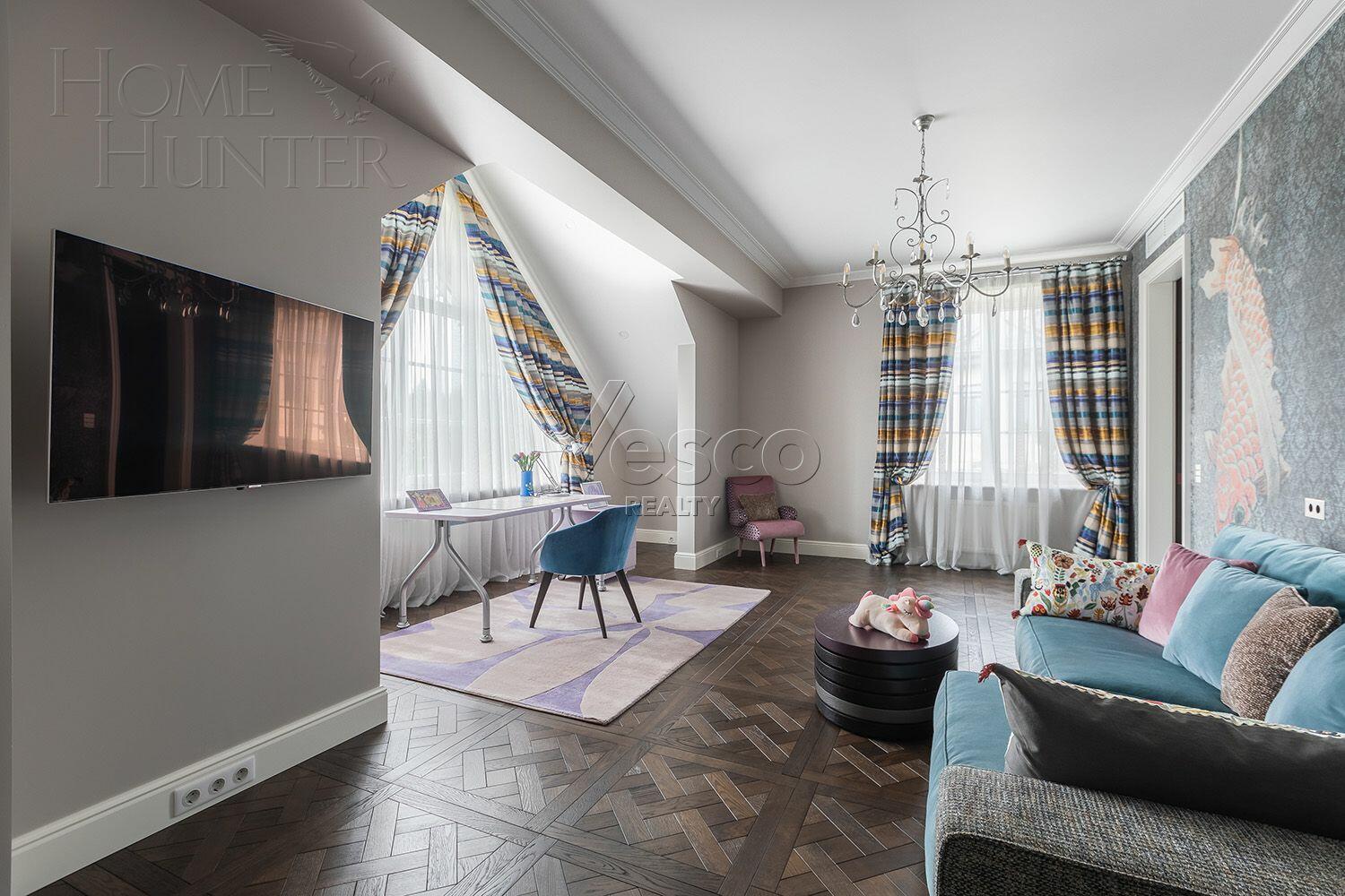 2-этажный коттедж 1 000 м² с отделкой