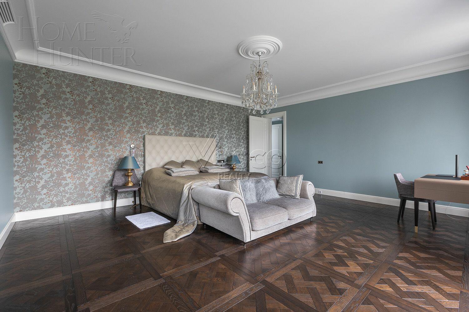 2-этажный коттедж 1 000 м² с отделкой