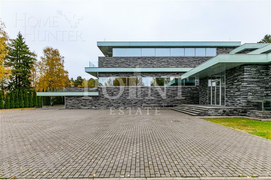 3-этажный коттедж 1 546 м² без отделки