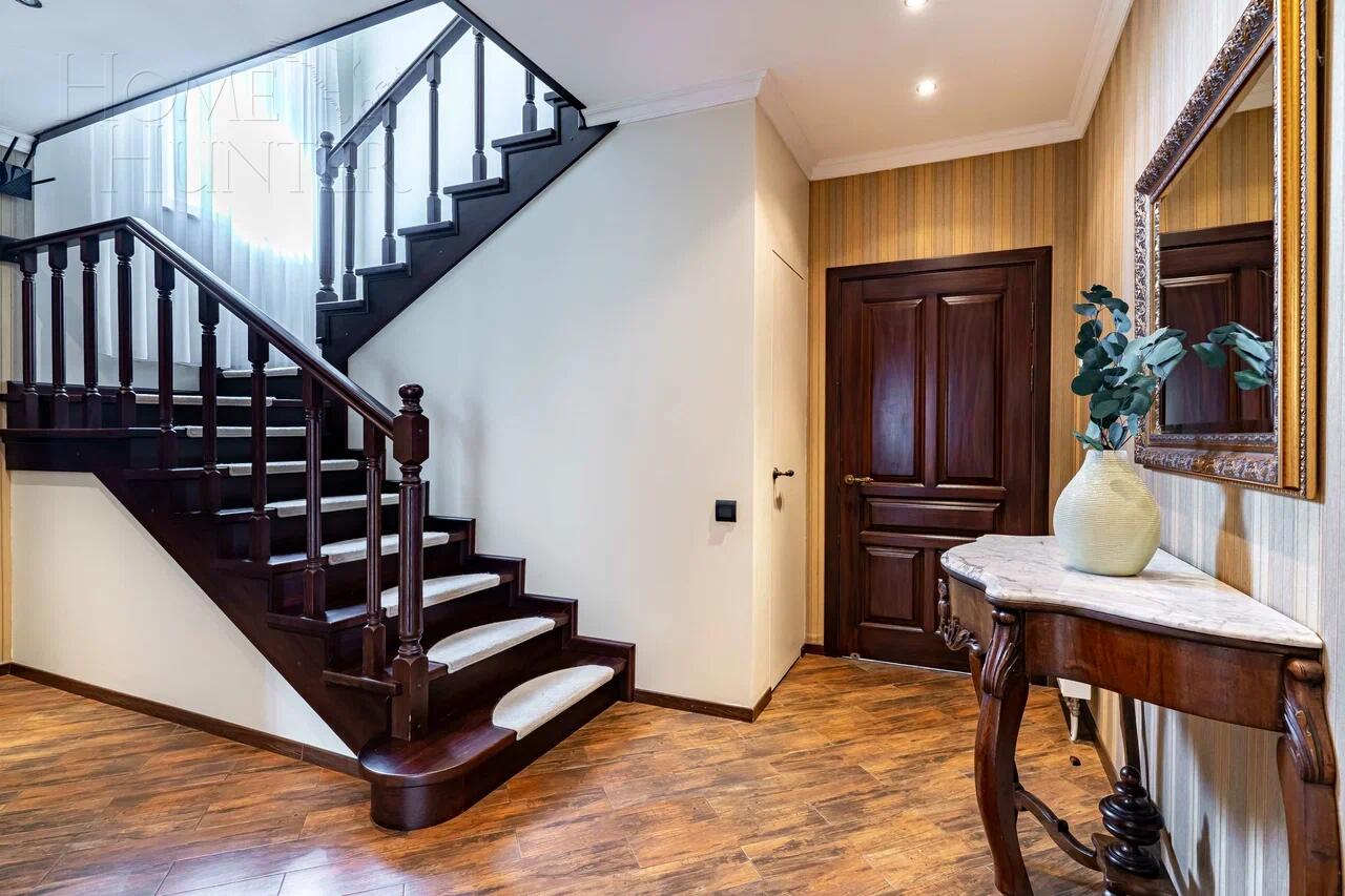 2-этажный коттедж 522 м² с отделкой