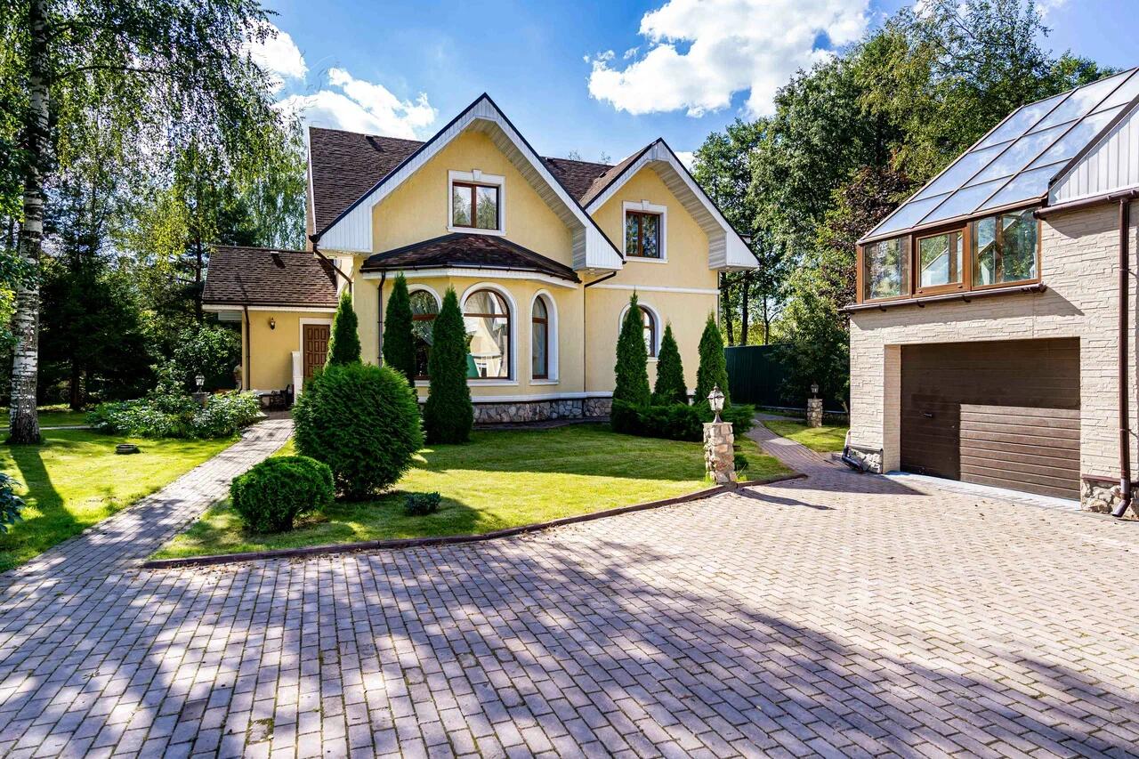 2-этажный коттедж 522 м² с отделкой