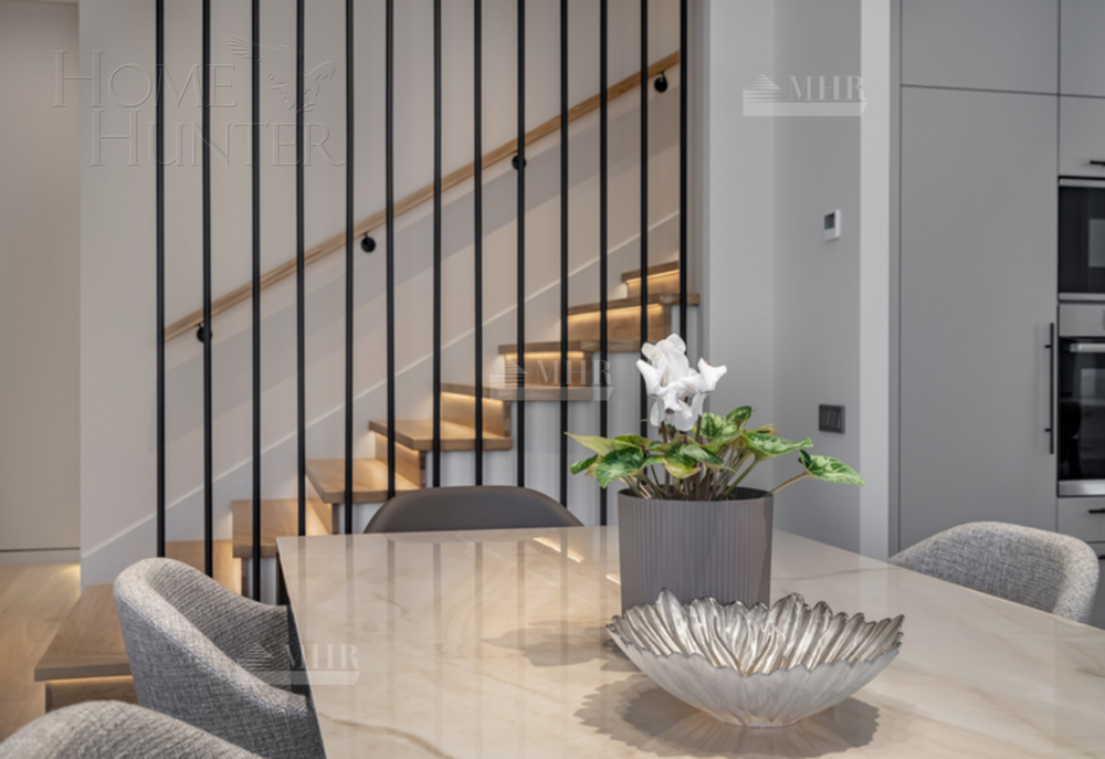 2-этажный коттедж 600 м² с отделкой