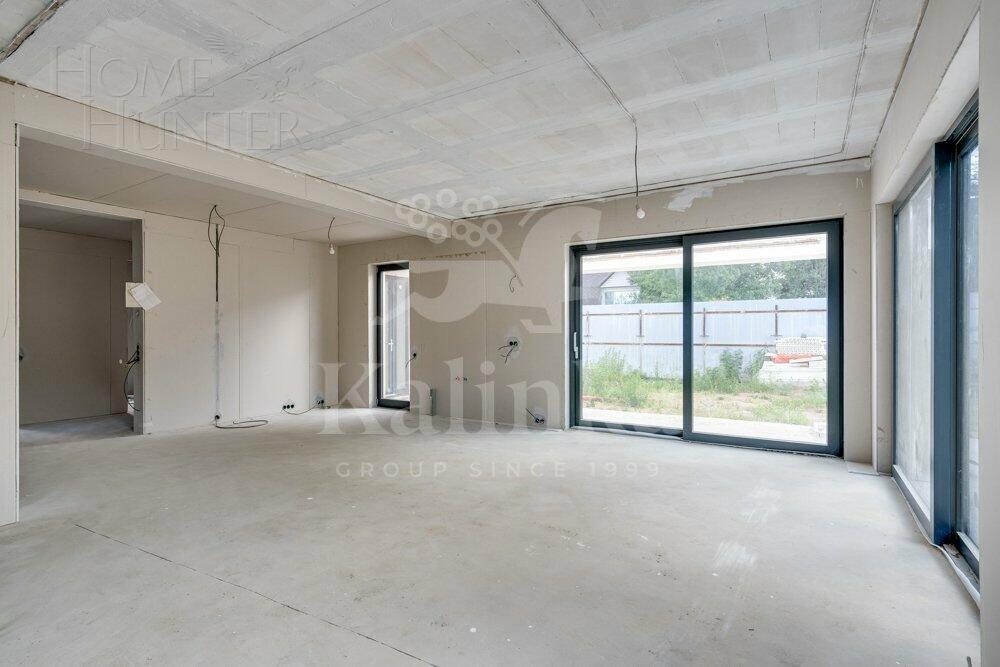 2-этажный коттедж 350 м² без отделки