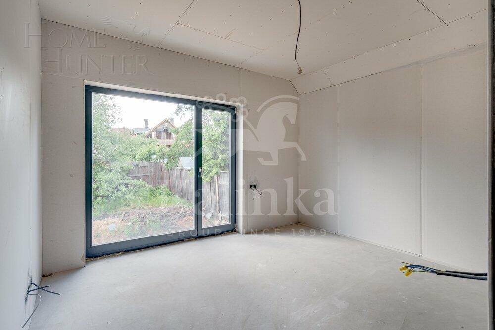 2-этажный коттедж 350 м² без отделки