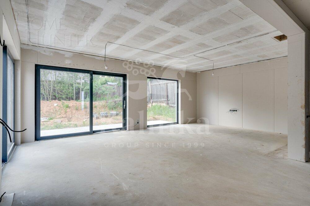 2-этажный коттедж 350 м² без отделки