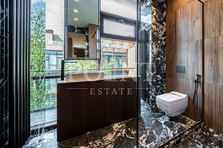 3-этажный таунхаус 240 м² с отделкой