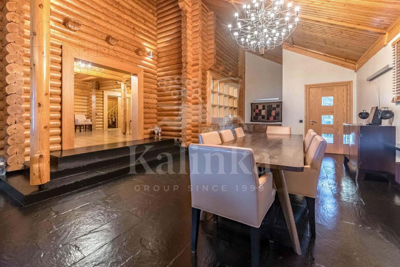 2-этажный коттедж 725 м² с отделкой