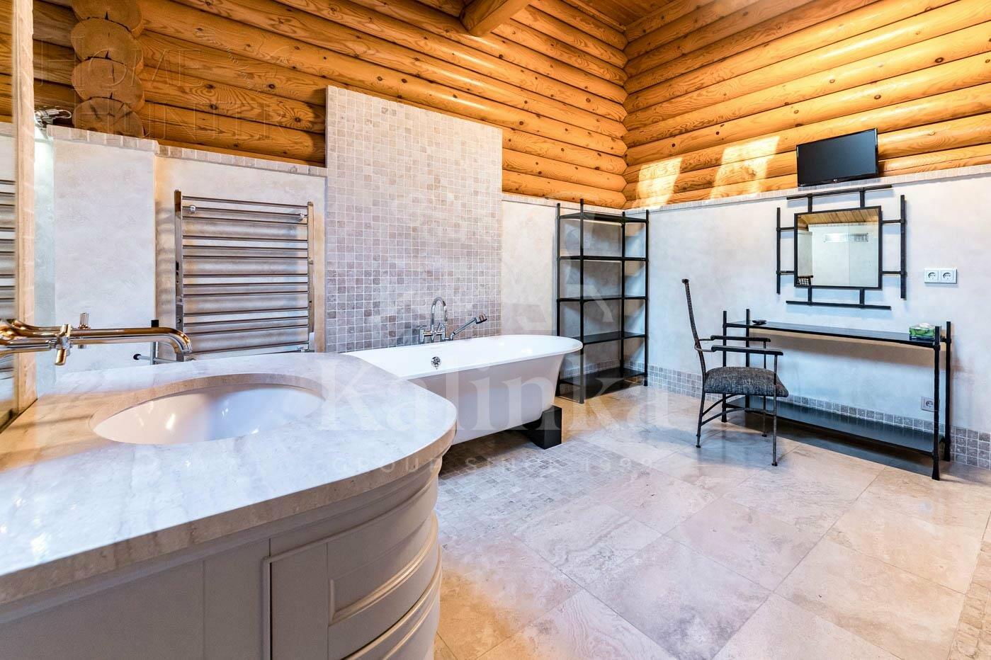 2-этажный коттедж 725 м² с отделкой