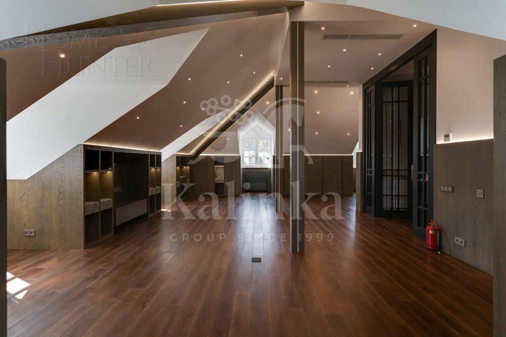 2-этажный коттедж 800 м² без отделки