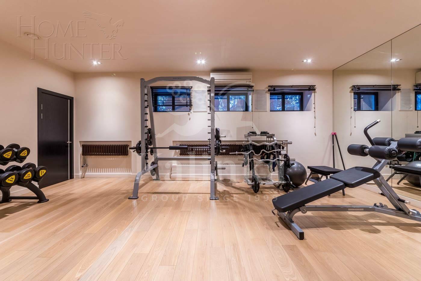 2-этажный коттедж 725 м² с отделкой