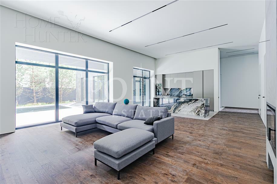 2-этажный коттедж 500 м² с отделкой