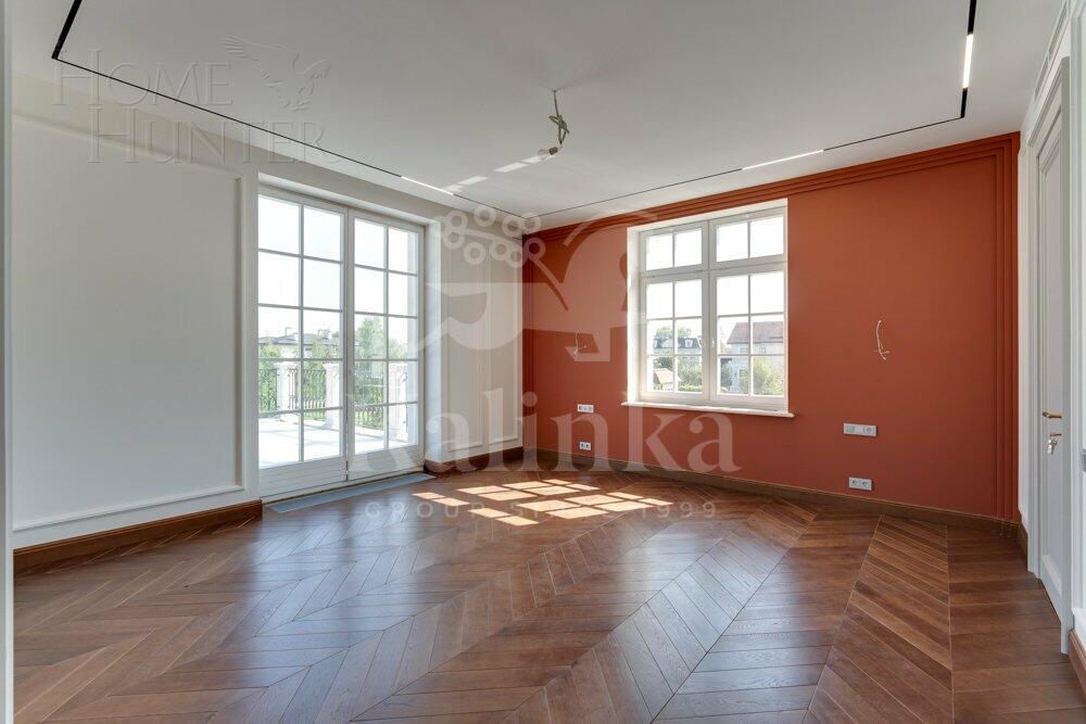 2-этажный коттедж 800 м² без отделки