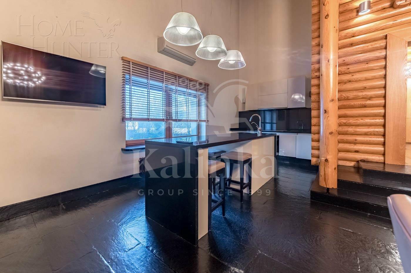 2-этажный коттедж 725 м² с отделкой