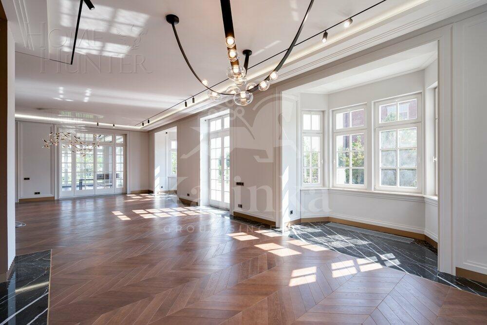 2-этажный коттедж 800 м² без отделки