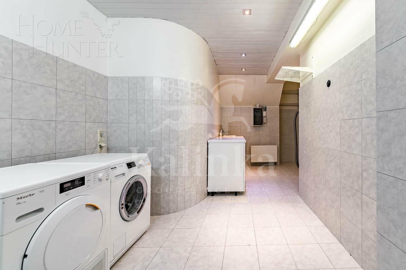 2-этажный коттедж 725 м² с отделкой