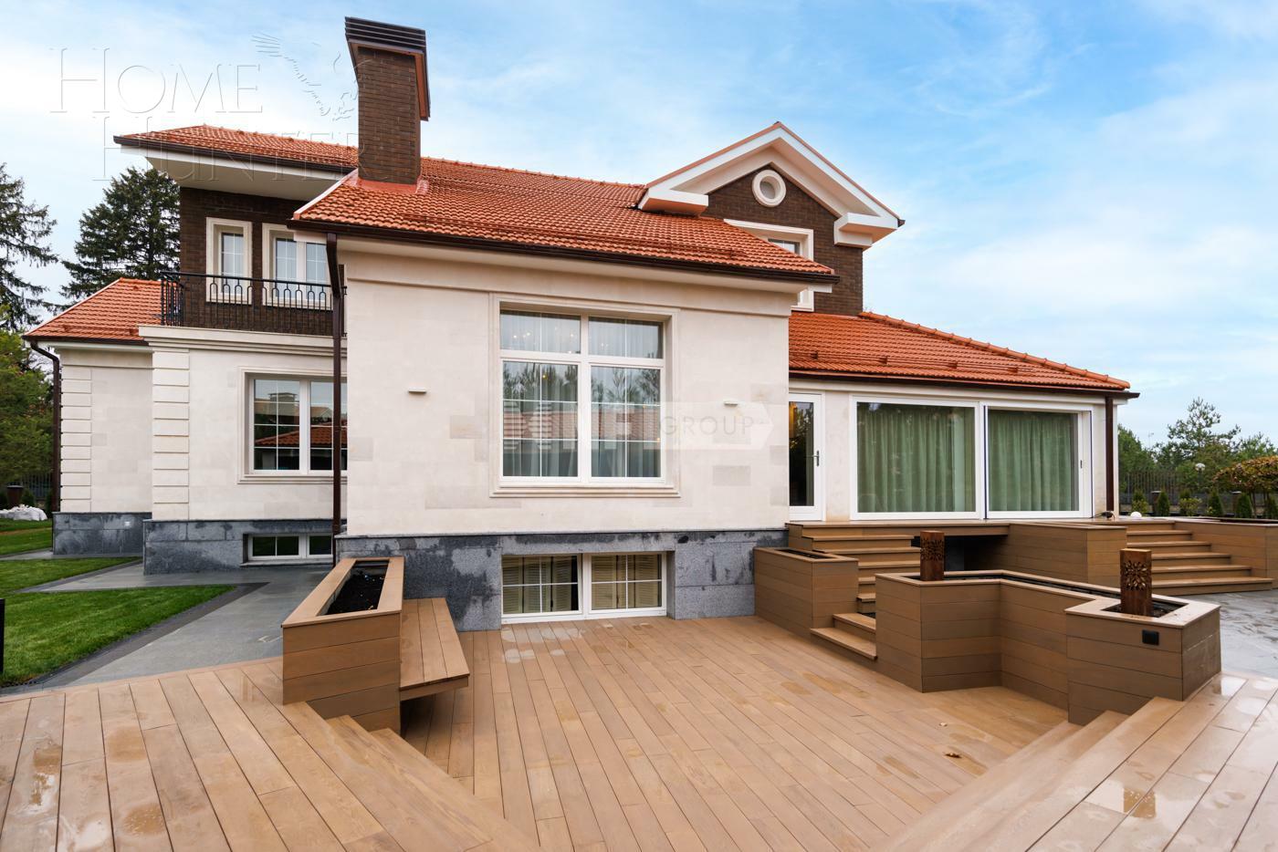 2-этажный коттедж 620 м² с отделкой