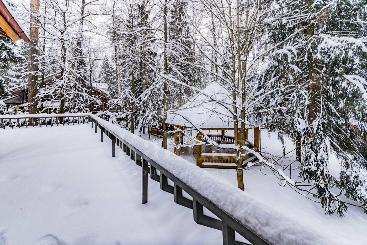 2-этажный коттедж 725 м² с отделкой