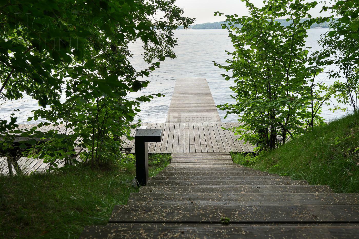 3-этажный коттедж 663 м² без отделки