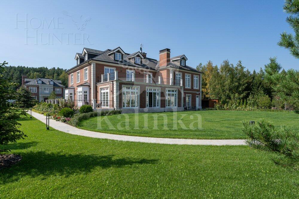 2-этажный коттедж 800 м² без отделки