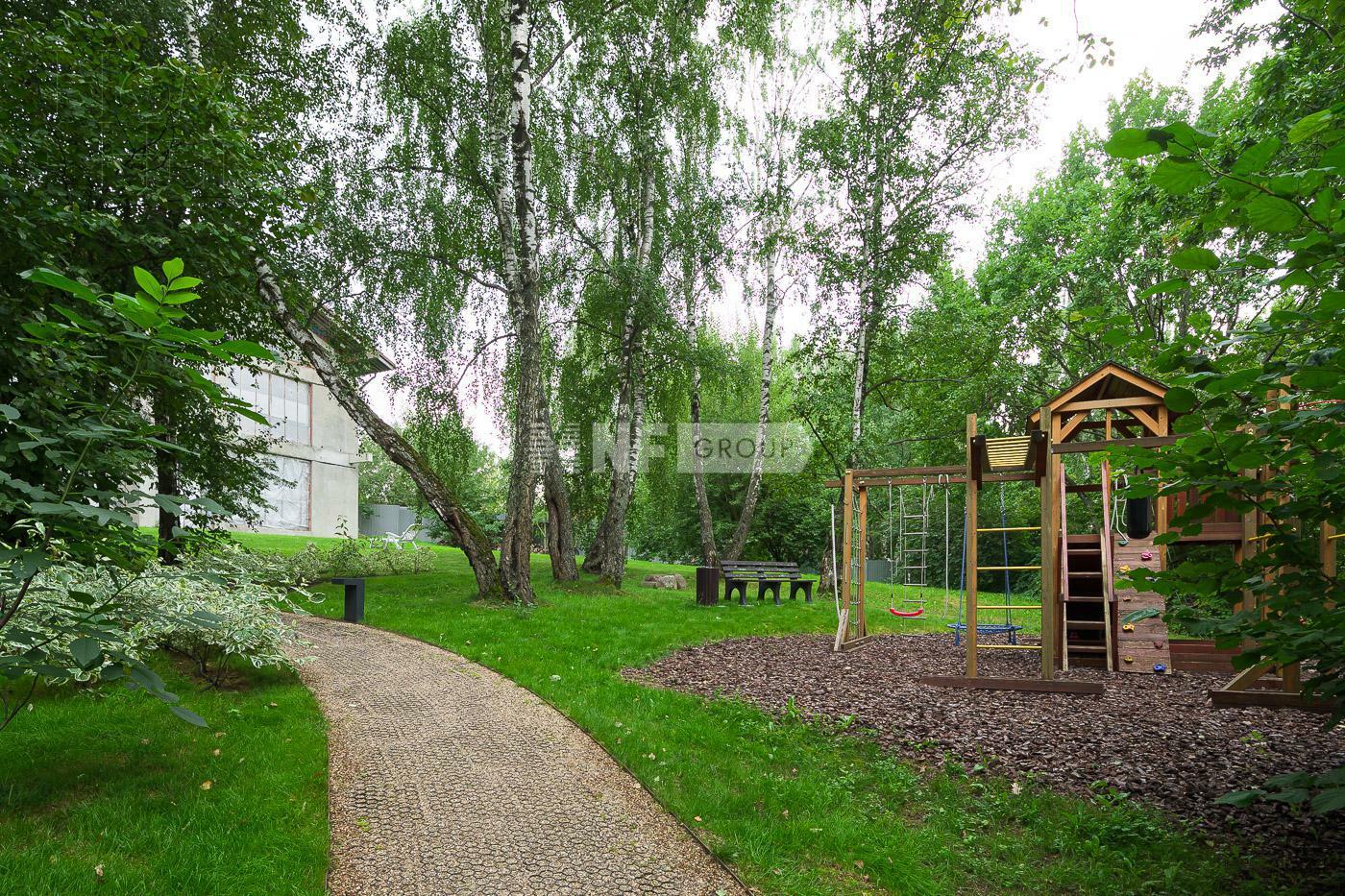 3-этажный коттедж 663 м² без отделки