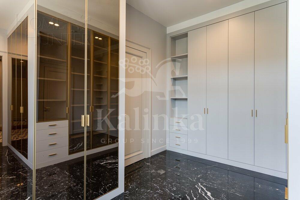 2-этажный коттедж 800 м² без отделки