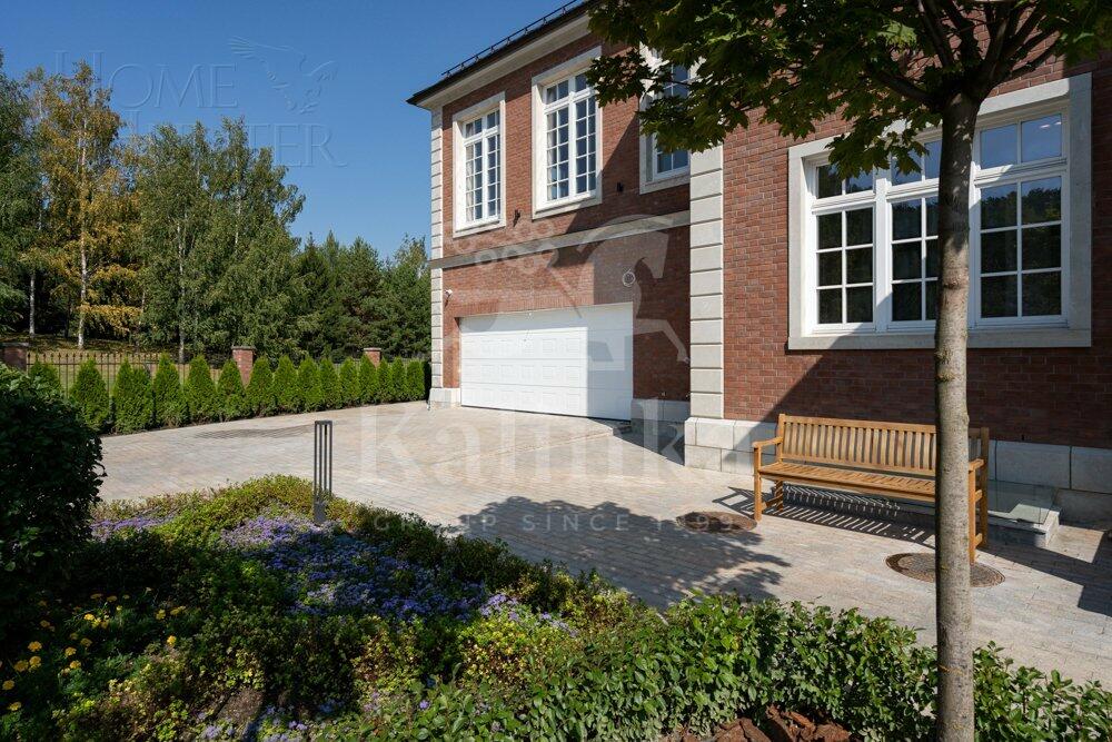 2-этажный коттедж 800 м² без отделки